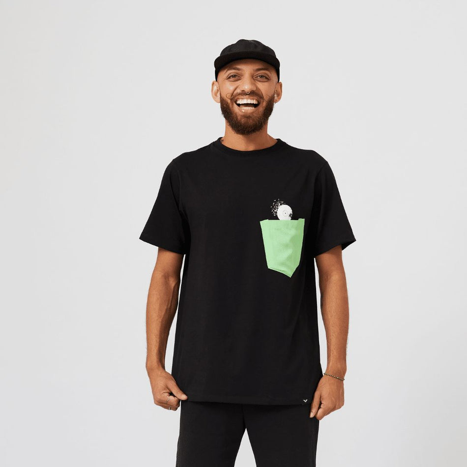 CAMISETA OVERSIZED BOLSO VERDE