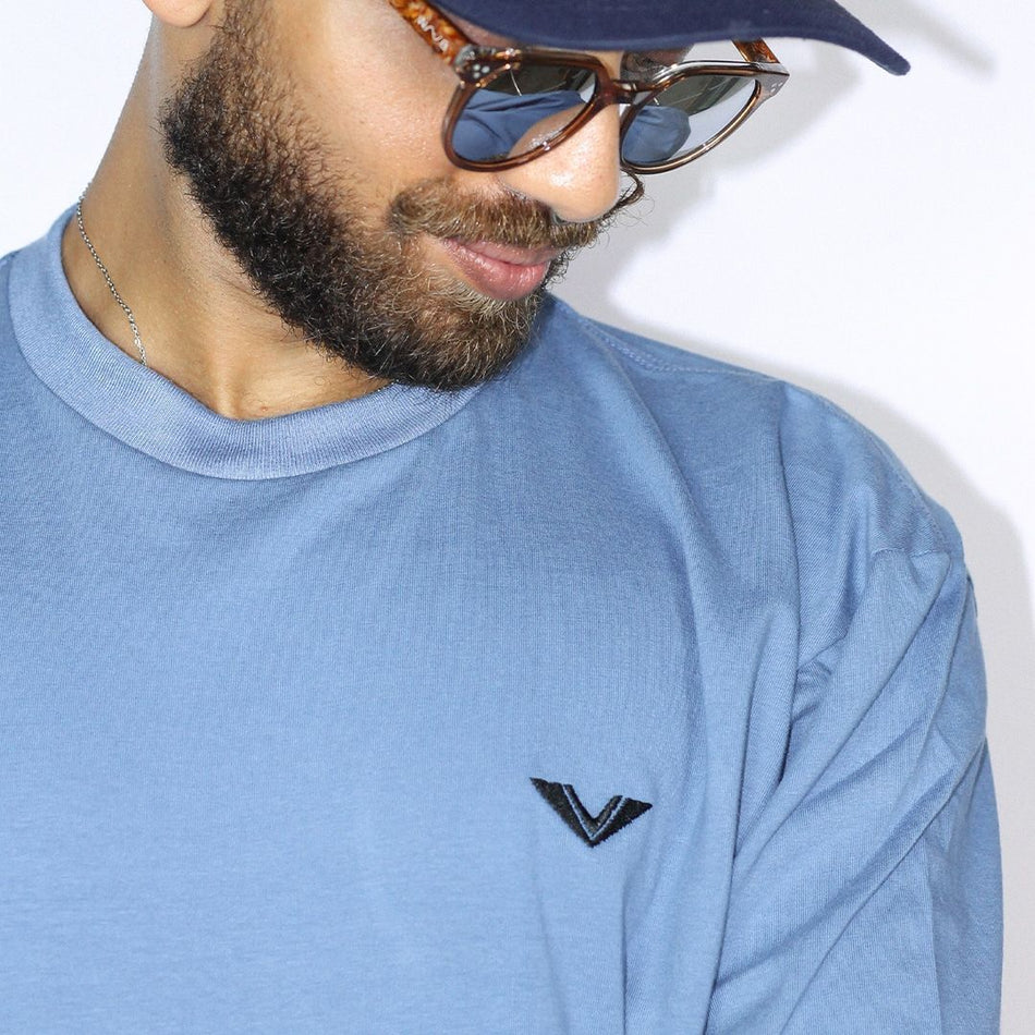 OVERSIZED BORDADA AZUL